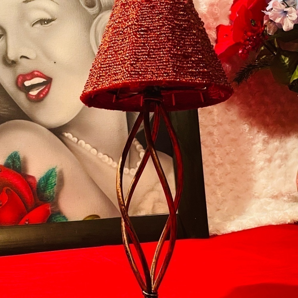 VINTAGE BEADED SHADE RUSTIC CANDLE LAMP. BEADED SHADE METAL HOME CRAFTED BASE